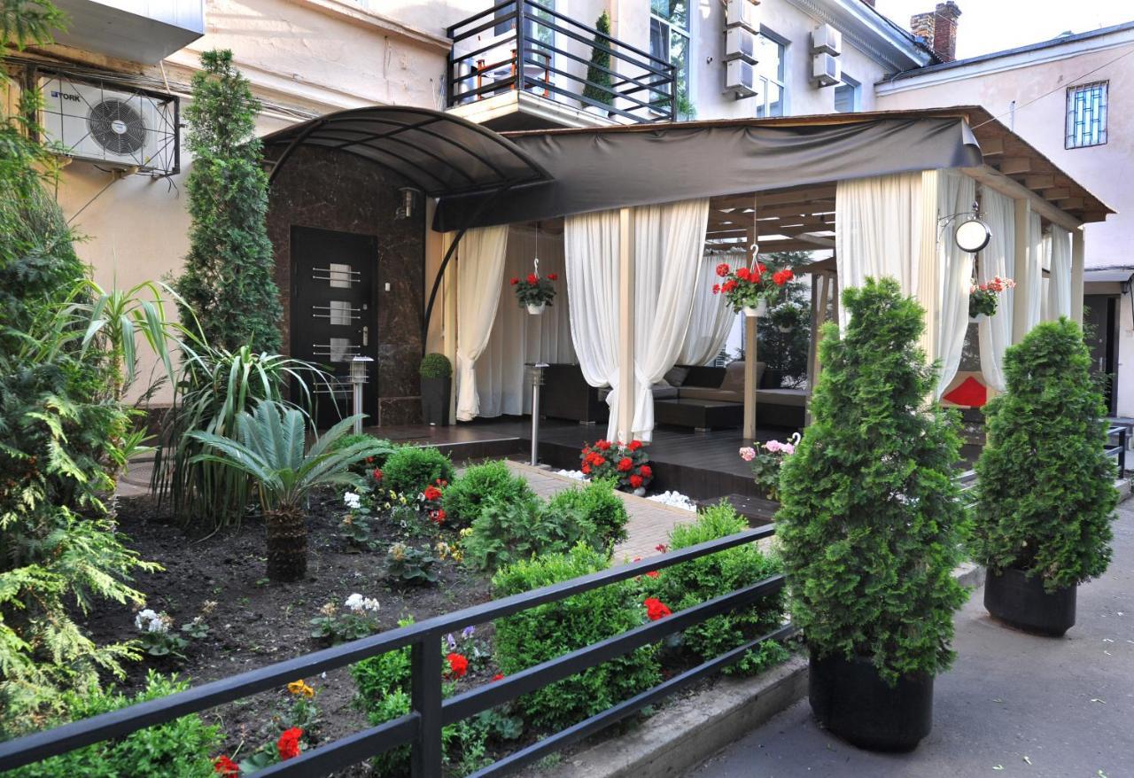 Hotel Reno On Deribasovskaya Odessa Exterior foto